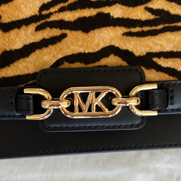 Michael Kors Heather Animal Print Black Leather Crossbody NEW - Picture 8 of 8